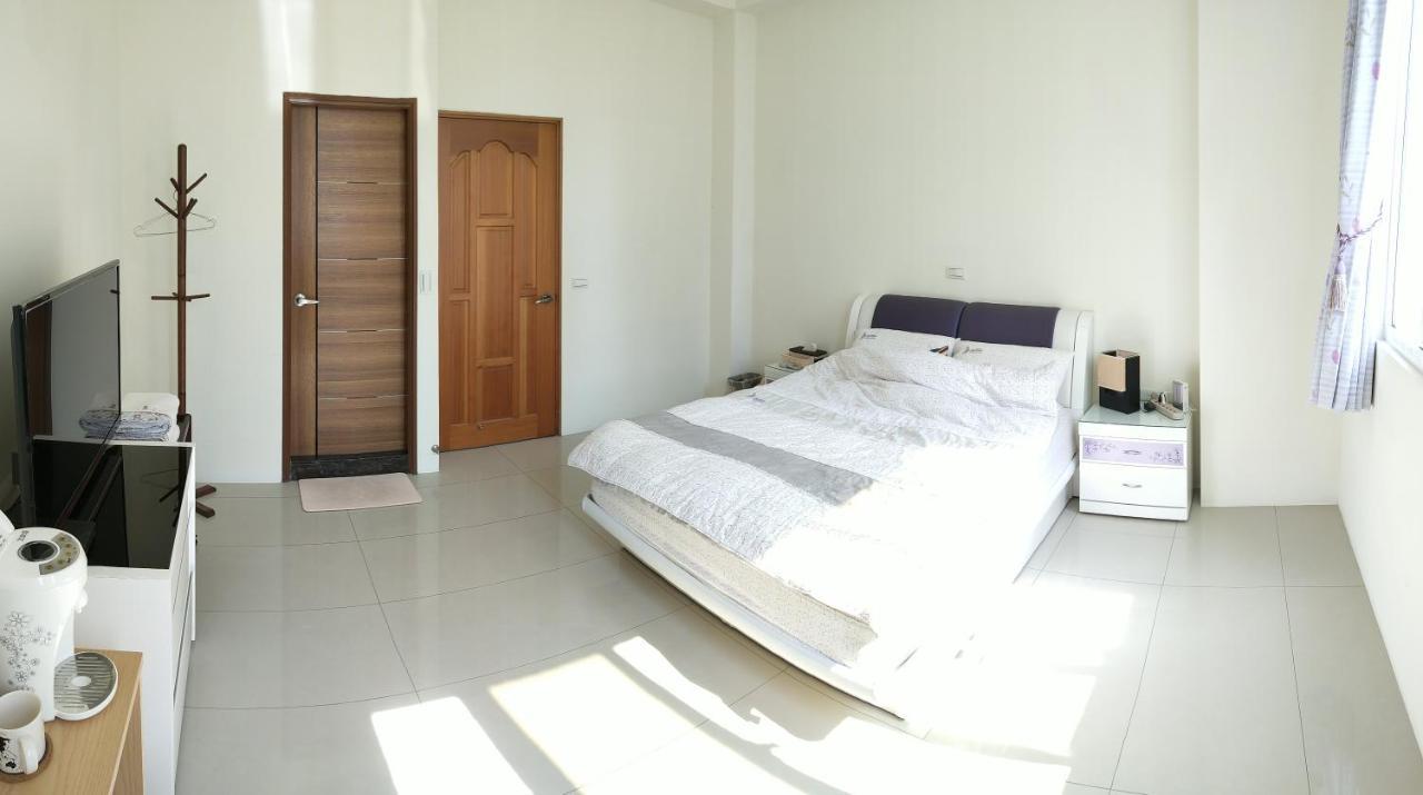 Appartement S & P House à Tainan Extérieur photo